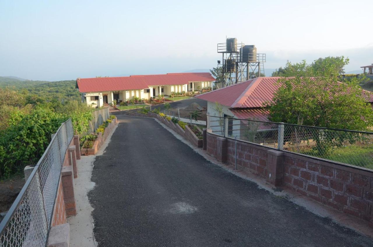Suryamala Bunglows Villa Mahābaleshwar Exterior foto