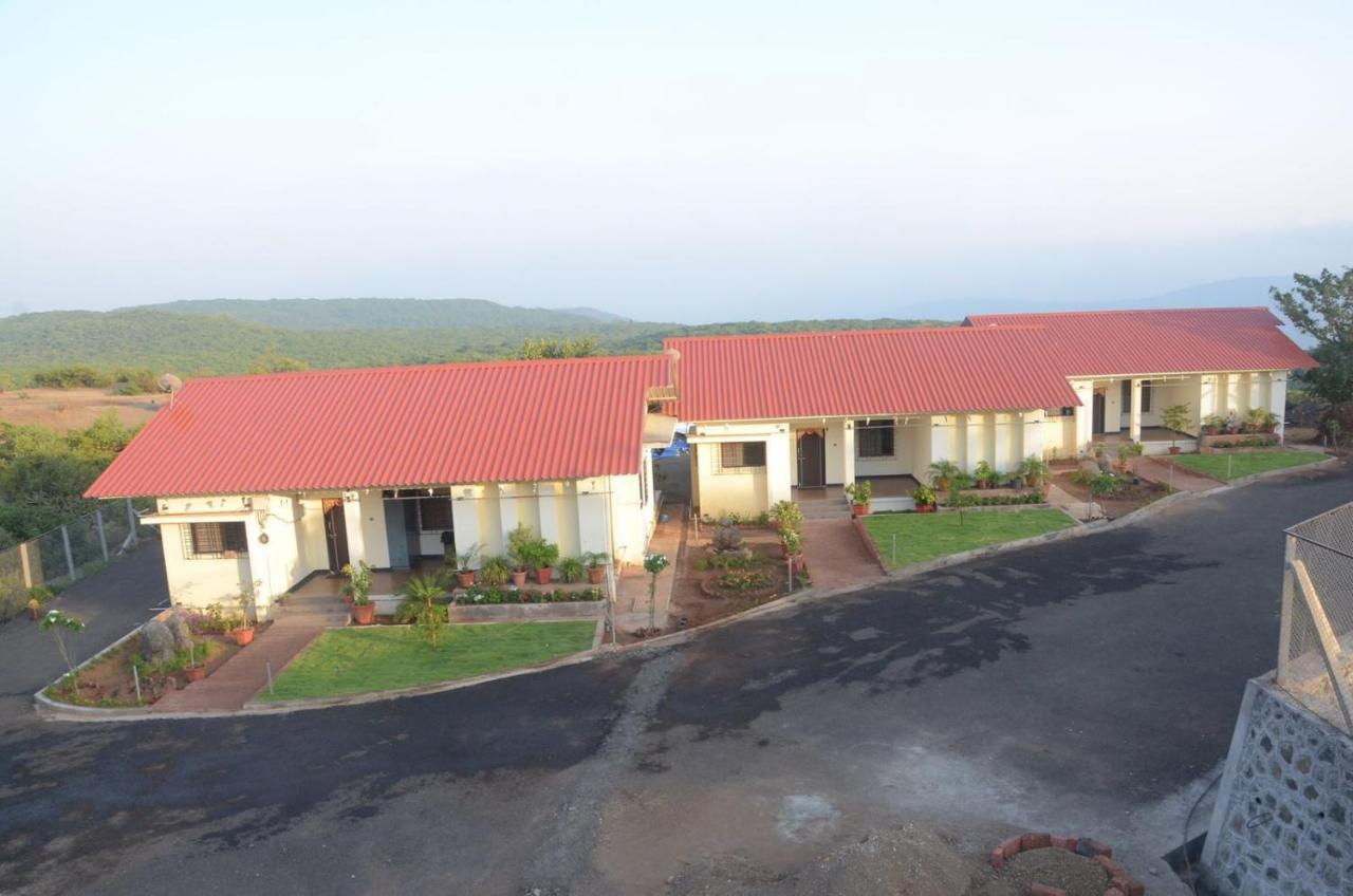 Suryamala Bunglows Villa Mahābaleshwar Exterior foto